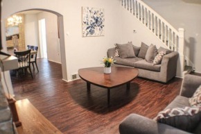 Massive 4 Bed House-Short Walk to Amazing View